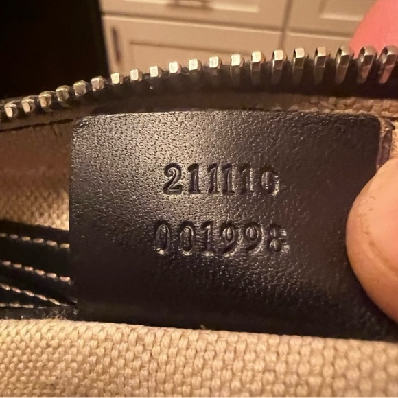 Gucci
Belt Bag GG Coated Canvas Large $1470 - Picture 14 of 14